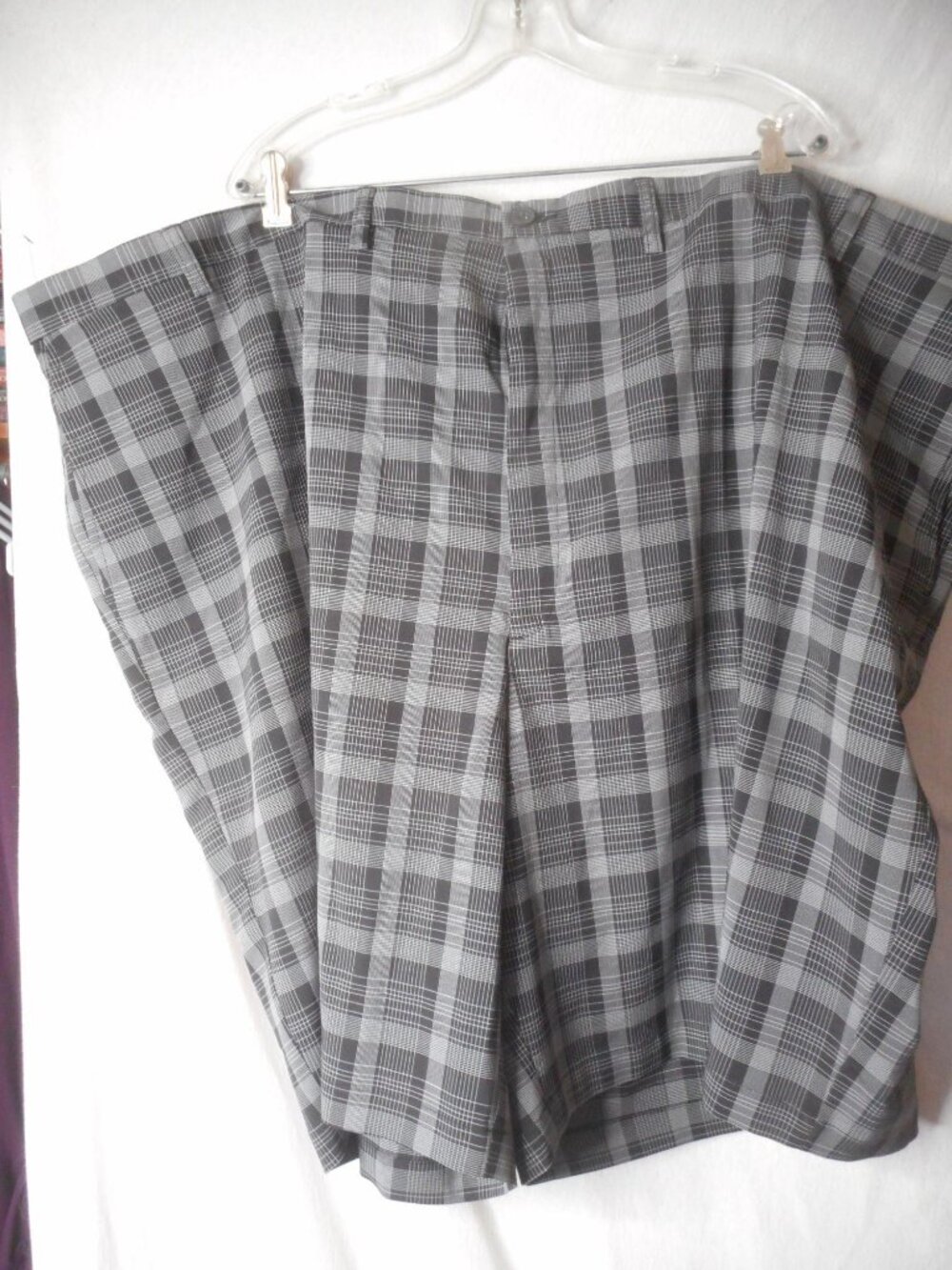 NWOT Big & Tall Men's Haggar Size 60 Flat front Shorts Expandable Waist casual o